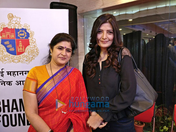 akshay kumar at bhamla foundations jaanbachao initiative 6