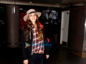 Alia Bhatt, Ajay Devgn & Sunny Leone snapped at the airport