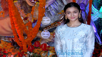 Alia Bhatt and Kajol grace Navratri celebrations in Juhu