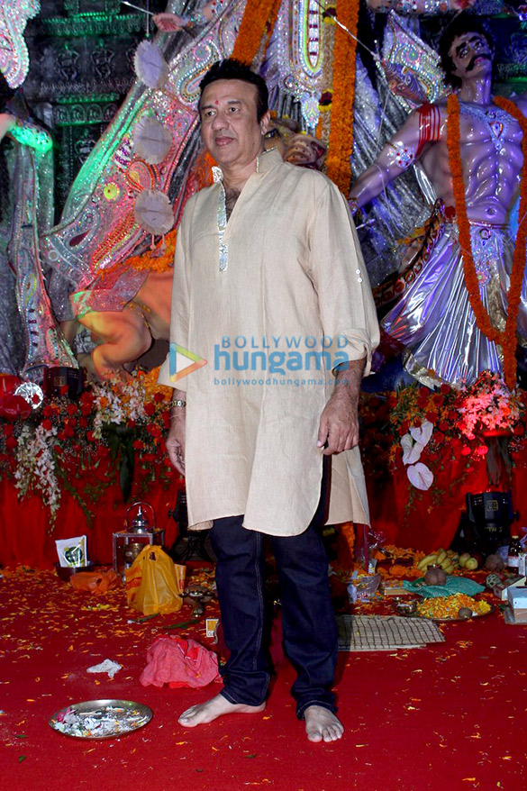 alia and kajol grace navratri celebrations 6