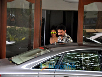 Alia Bhatt snapped post her visit at Sidharth Malhotra's home in Bandra