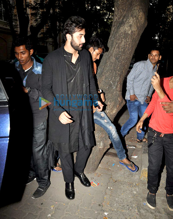 anil sonams diwali bash 24