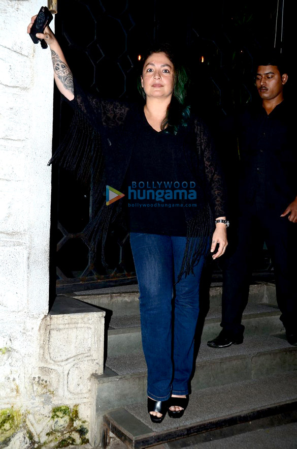 arjun pooja snapped at the korner house 2