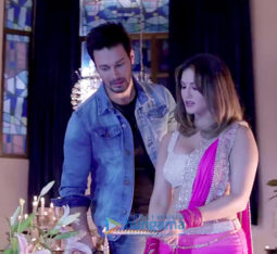 Movie Stills Of The Movie Beiimaan Love