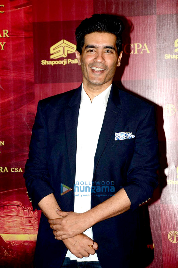 celebs attend the premiere of mughal e azam a musical play 11
