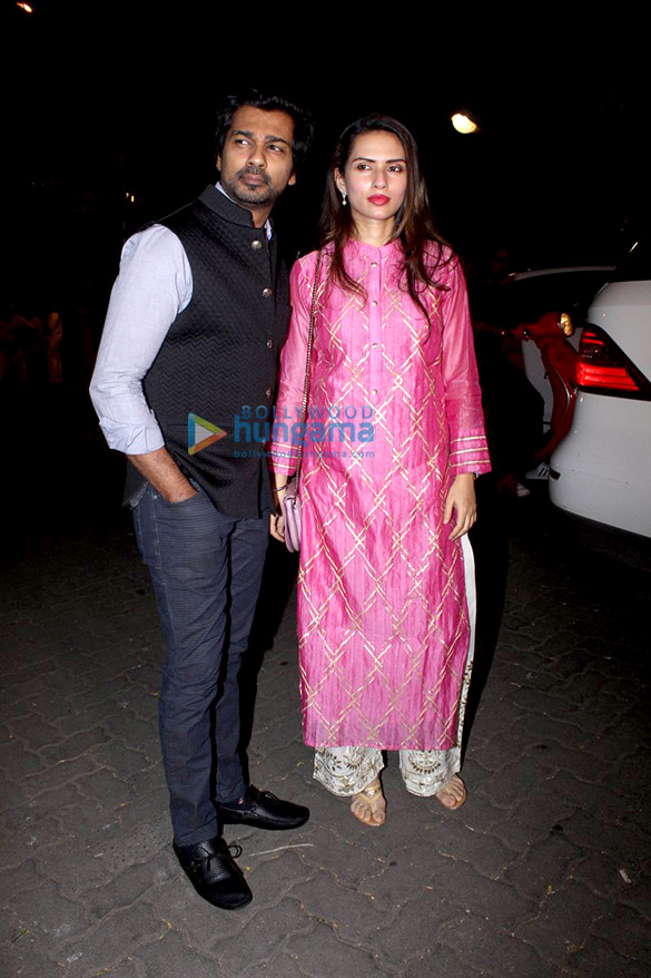 celebs celebrate karva chauth at anil kapoors house in juhu 3