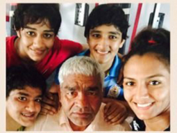 Mahavir Phogat congratulates Aamir Khan over Dangal trailer