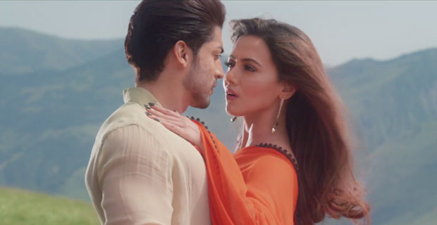 Title Song (Wajah Tum Ho)