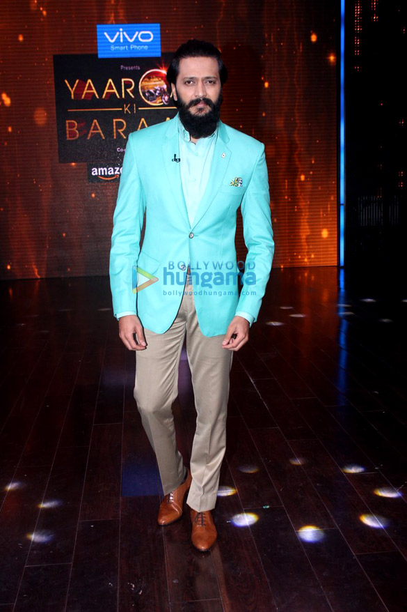 farhan shraddha on the sets of yaaron ki baraat 5