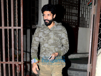 Farhan Akhtar snapped in Bandra after dubbing for Rock On!! 2