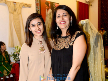 Juhi Chawla launches Gopi Vaid's first stand alone store
