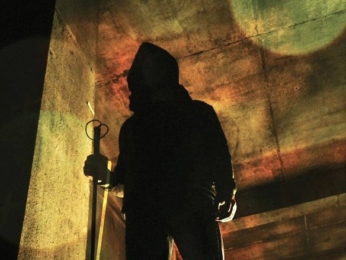 Movie still from the film Kaabil