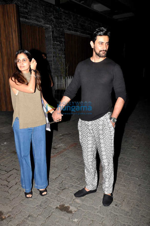 karan johar ayan mukerji javed akhtar and others snapped post dinner at aamir khans house 5