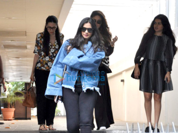 Kareena Kapoor Khan, Karisma Kapoor & Rhea Kapoor snapped post lunch at Hakkasan