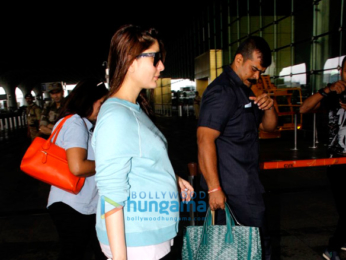 Kareena Kapoor Khan, Kriti Sanon & Hema Malini snapped at the airport