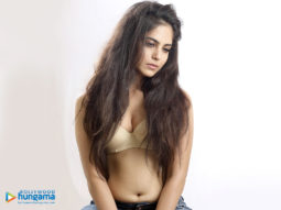 Celeb Wallpapers Of Naina Ganguly