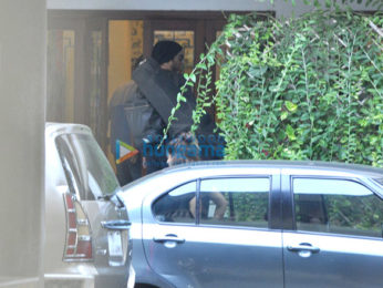 Parineeti Chopra & Sushant Singh Rajput snapped in Bandra suburbs