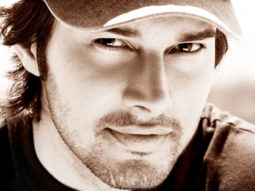 Rajniesh Duggall to play warrior on television