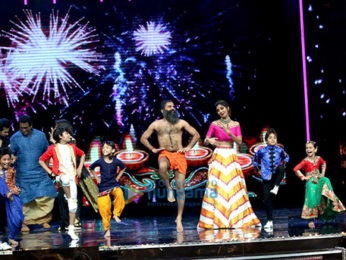 Baba Ramdev shows his dance skills on the sets of Super Dancer