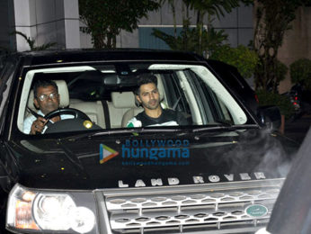 Ranbir Kapoor, Sachin Tendulkar, Alia Bhatt, Varun Dhawan & Jacqueline Fernandez arrive back from Guwahati