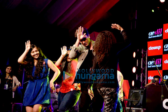 ranbir promotes adhm at closeup first move party 4