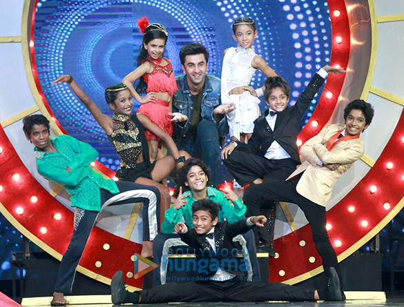 Ranbir Kapoor promotes ‘Ae Dil Hai Mushkil’ on Super Dancer Ranbir Kapoor promotes ‘Ae Dil Hai Mushkil’ on Super Dancer