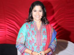 Renuka Shahane helps sister-in-law get medical help on train