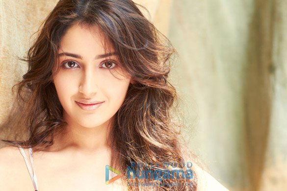 sayyeshaa 3