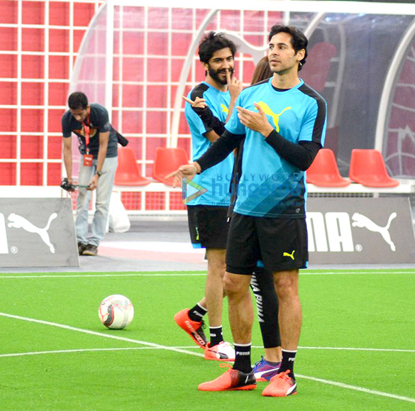 thierry henry dino morea neha dhupia harshvardhan kapoor grace friendly football match by puma 7