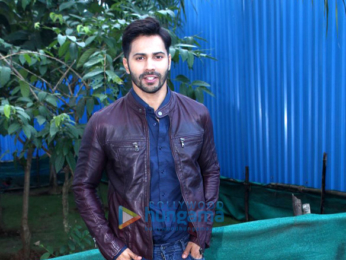 Varun Dhawan & Arjun Kapoor on the sets of 'Yaaron Ki Baraat'