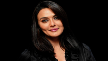Preity Zinta lashes out on paparazzi in Mumbai