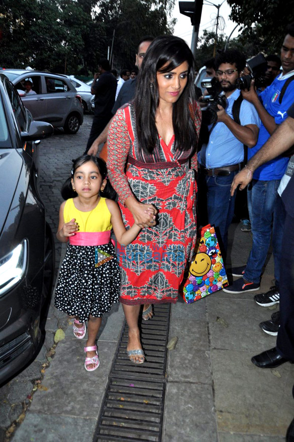 aaradhya bachchans birthday bash 4