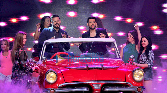 aftab shivdasani vivek oberoi on the sets of yaaron ki baraat 3