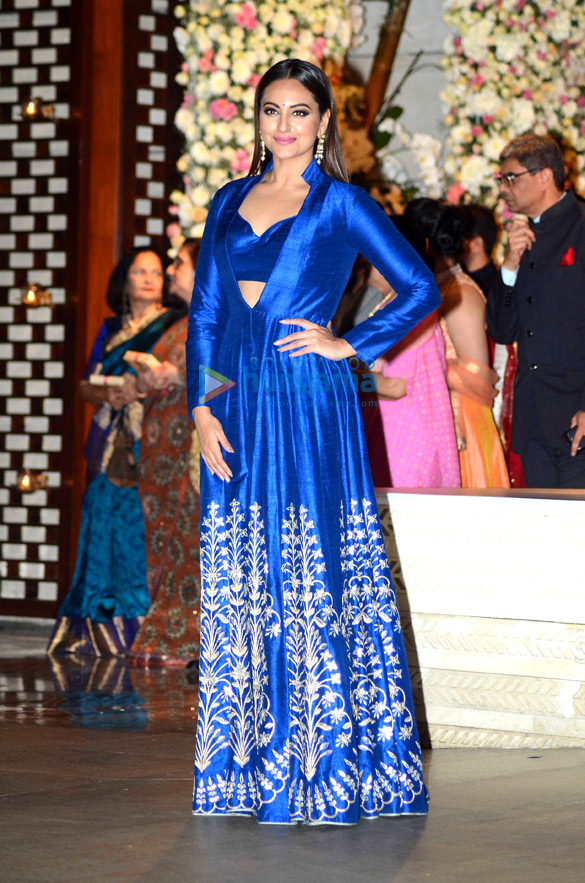 bollywood celebs shine at mukesh and nita ambanis niece ishetas wedding bash 17