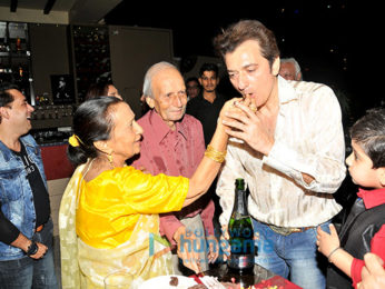 Celebs grace Avinash Wadhawan & his son Samraat Wadhawan's birthday bash