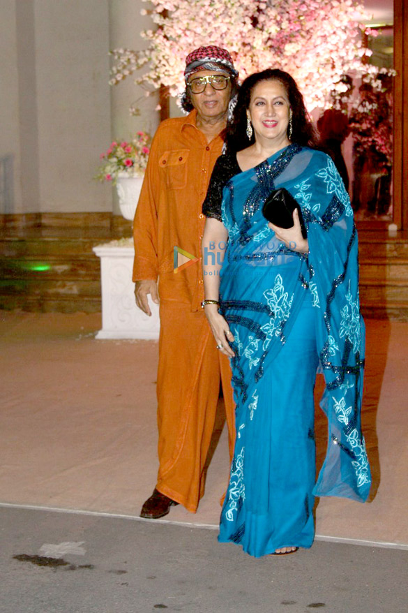 celebs grace rikku rakesh nath daughter shaina naths wedding reception 22