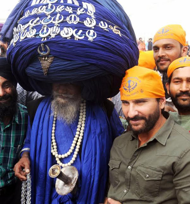 Check out Saif Ali Khan shoots at Golden Temple in Amritsar for Raja Krishna Menon's Chef-1