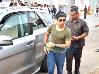 Farhan Akhtar and Shah Rukh Khan snapped at Global Citizen rehersals