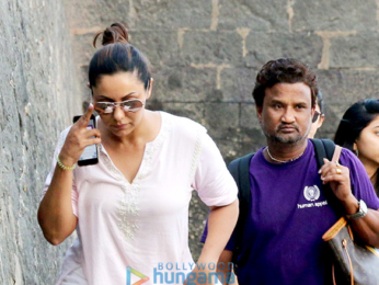 Gauri Khan and others arrive from Alibaug after Shah Rukh Khan's birthday bash