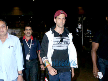 Hrithik Roshan snapped in casuals at the international airport