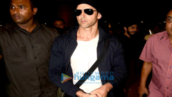 Hrithik Roshan departs for Singapore