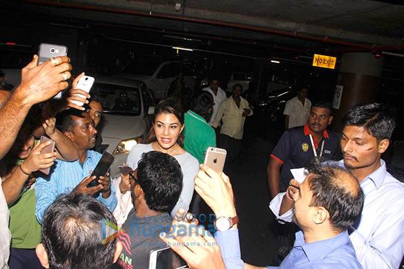 jacqueline ranveer snapped at the airport 3