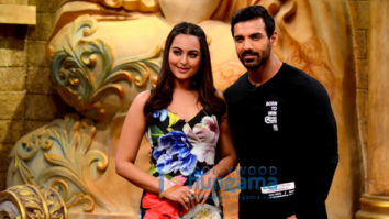 John Abraham & Sonakshi Sinha grace the show ‘Comedy Night Bachao’