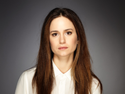 Katherine Waterston