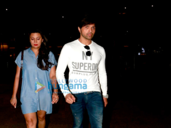 Parineeti Chopra, Amy Jackson and Himesh Reshammiya snapped at the airport