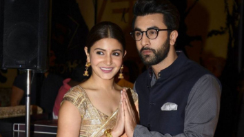 Ranbir Kapoor, Anushka Sharma Celebrate Diwali With Their Fans