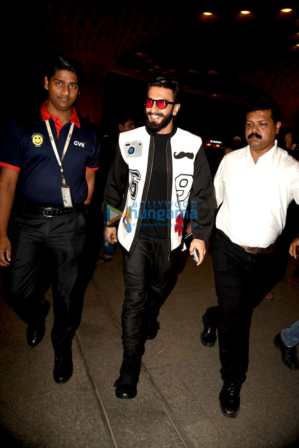 ranveer singh deepika padukone depart for dubai 5