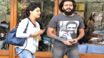 Riteish Deshmukh & Genelia Dsouza snapped post lunch at Sequel
