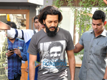 Riteish Deshmukh & Genelia Dsouza snapped post lunch at Sequel
