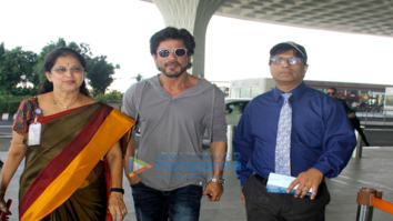 Shah Rukh Khan, Aishwarya Rai Bachchan, Sanjay Dutt & others snapped at the airport